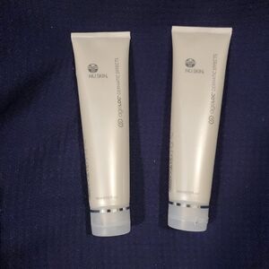 Nu skin ageloc dermatic effects x 2